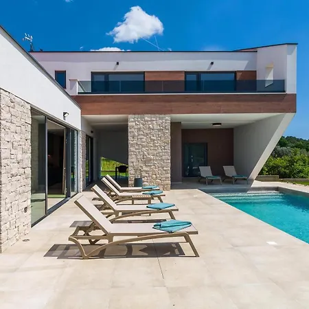 With Stunning Views Villa