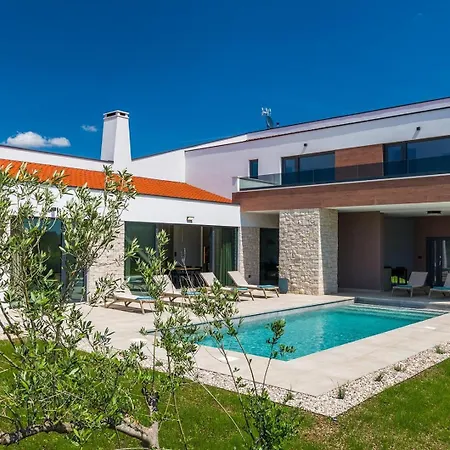 Villa With Stunning Views