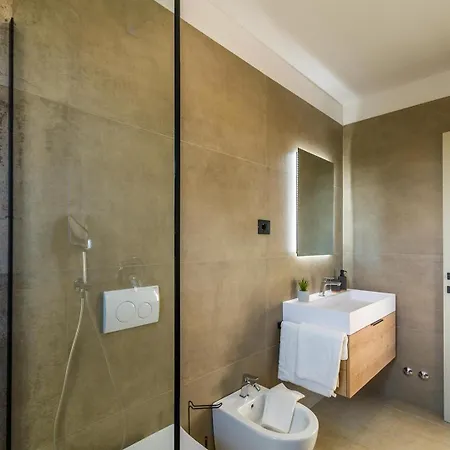 With Stunning Views *