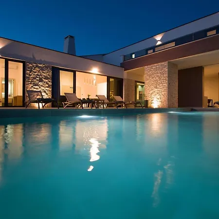 With Stunning Views Vodnjan