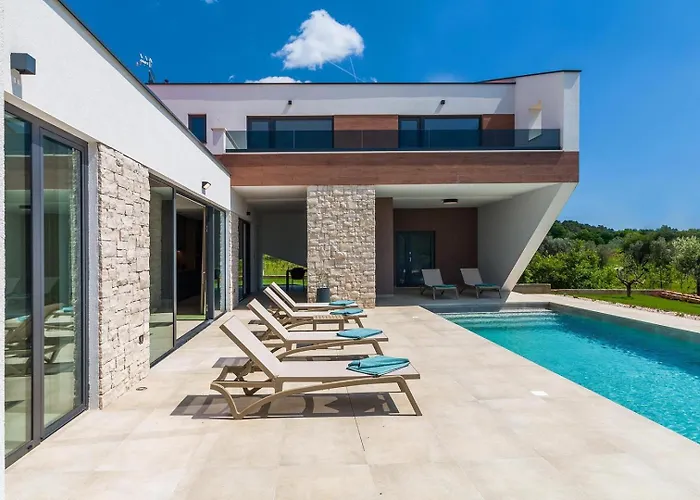 With Stunning Views Villa