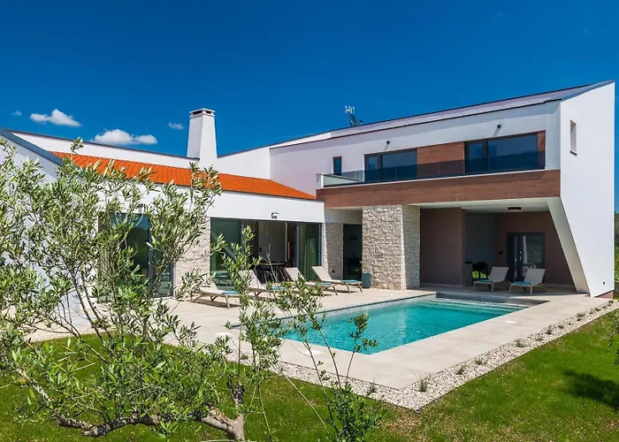 Villa With Stunning Views